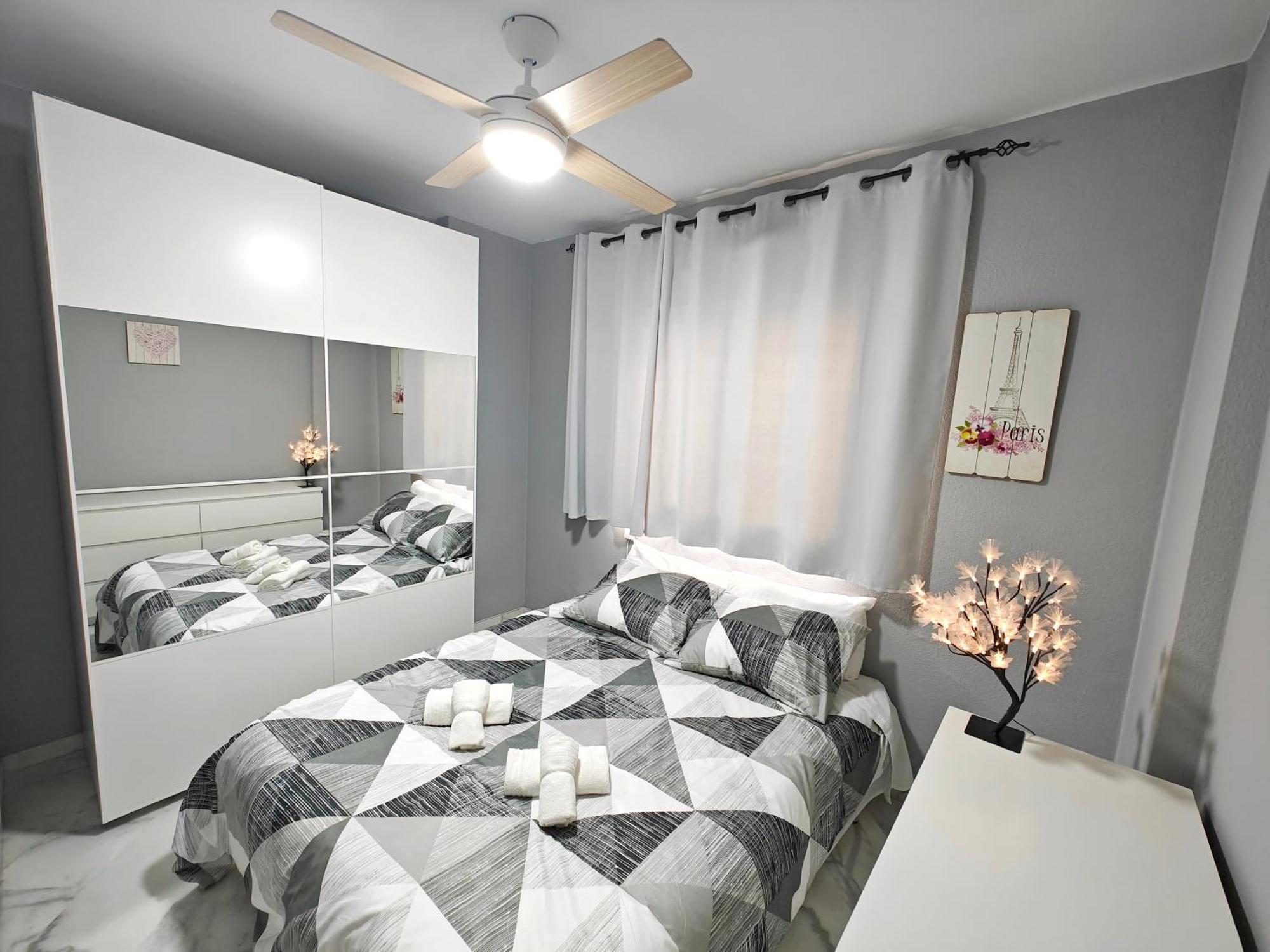 Moderno Piso Centrico 3 Habitaciones Junto Al Mar Y Parking إِستيبونا المظهر الخارجي الصورة